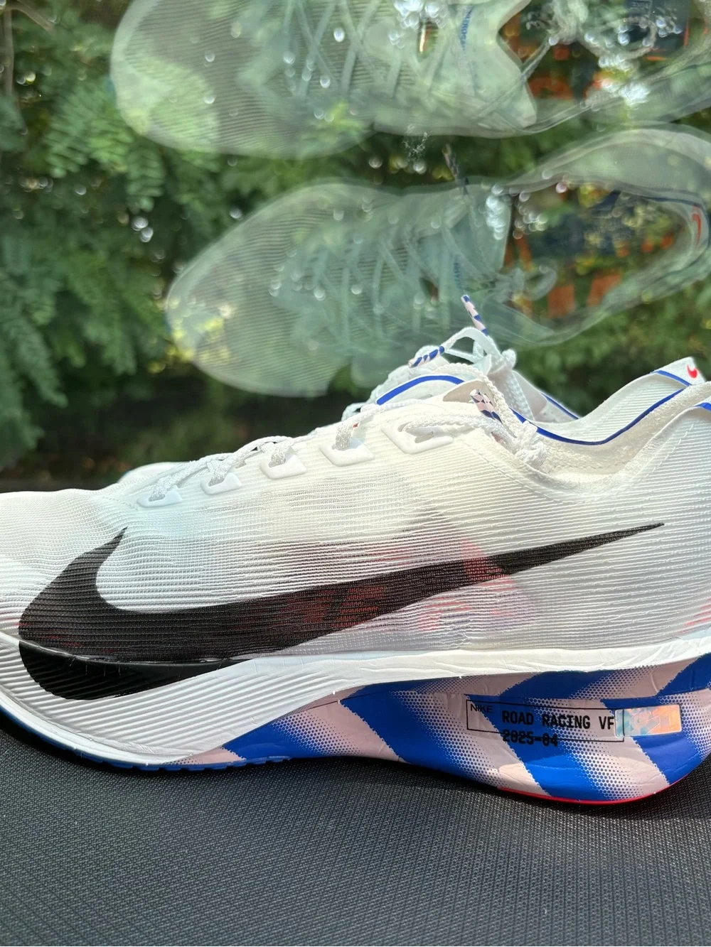 Nike Vaporfly 4 Men's 10 Road Racing Shoes (White/Racer Blue/Silt Red/Black)